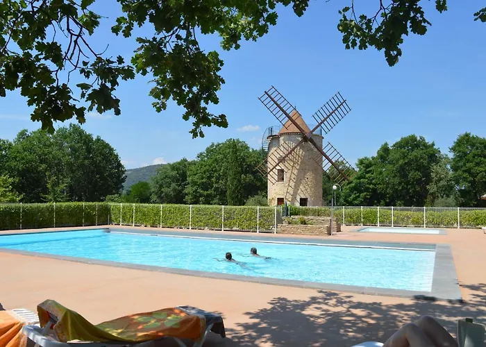 Le Moulin