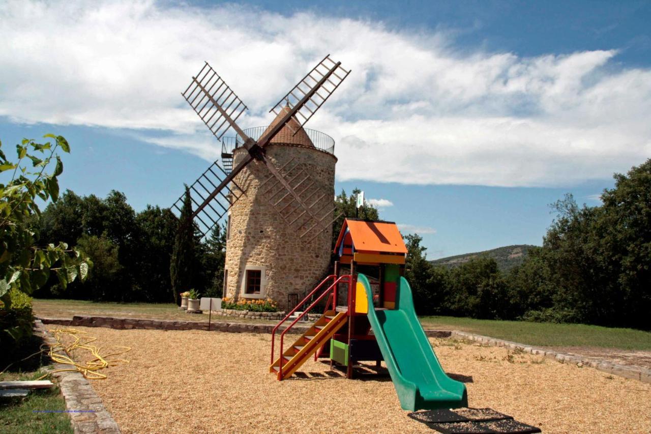 Le Moulin Hébergement de vacances *